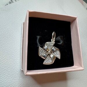 Pandora exclusive staff windmill charm